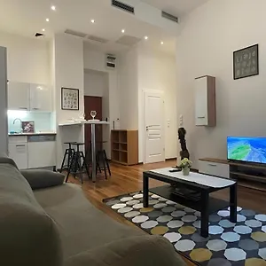 Downtown Family Apartament